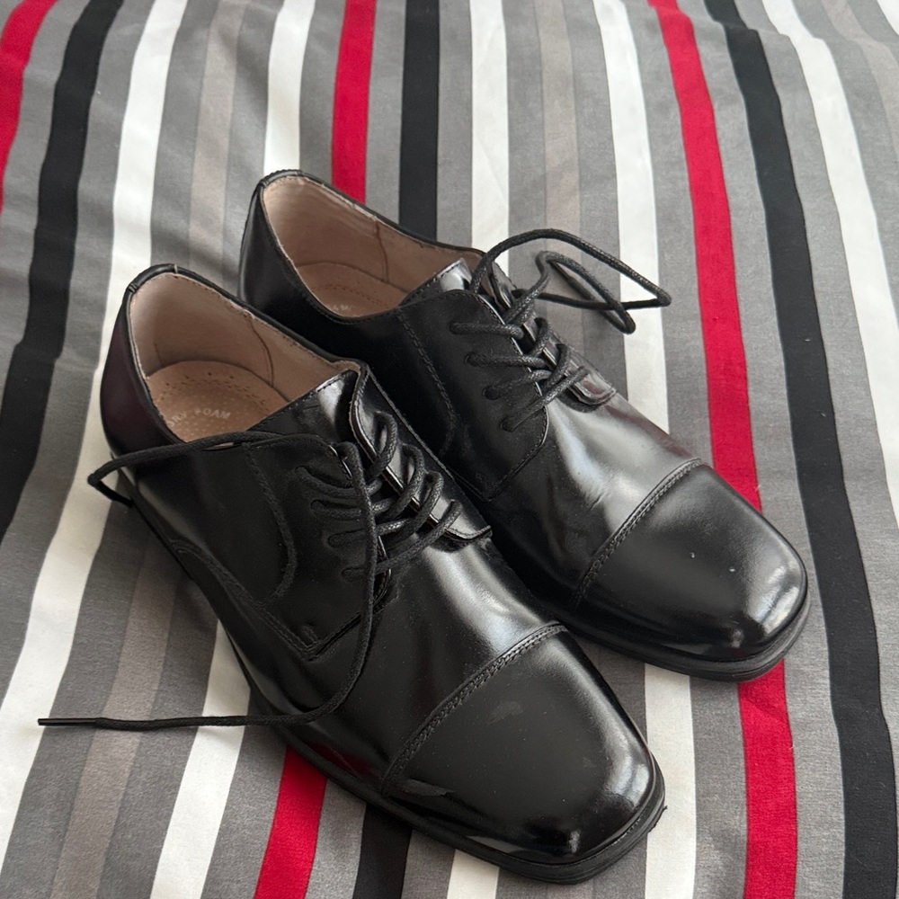 Classic Black Men's Dress Shoes